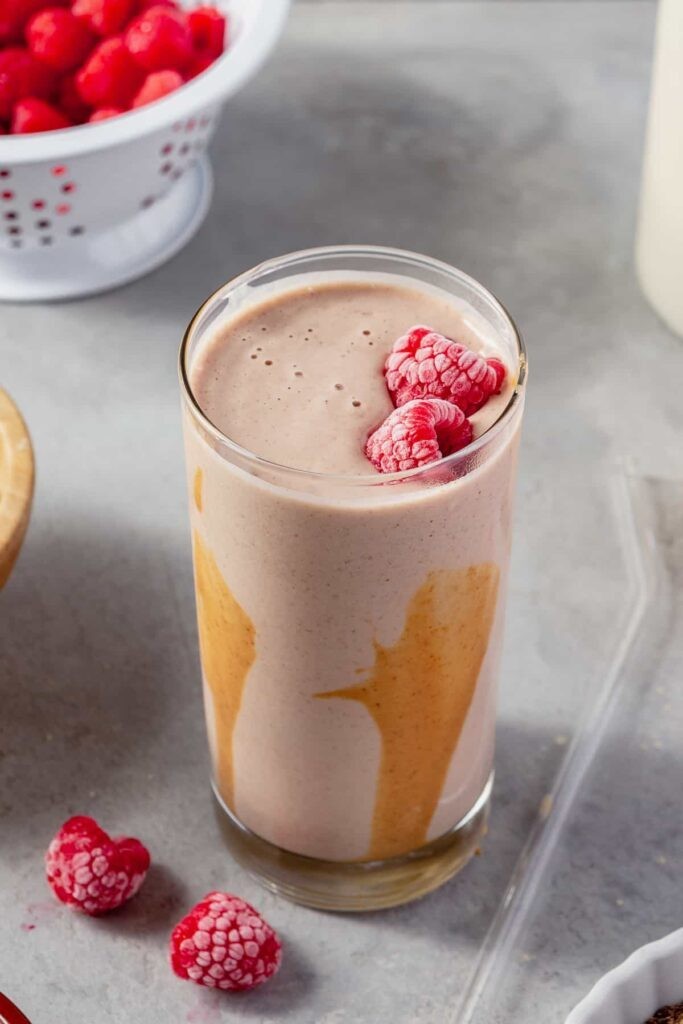 Hedef 100+ Gram Protein: Bir Günde Nasıl Besleniyorum?